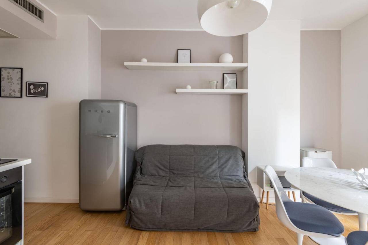 Easylife - Sofisticato Monolocale Con Terrazzino Nel Cuore Di Porta Venezia Milaan Buitenkant foto