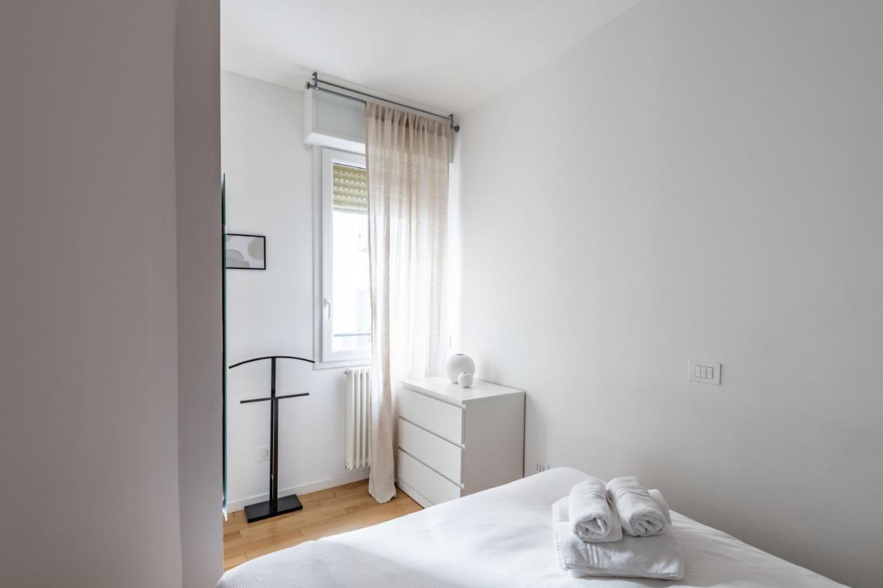Easylife - Sofisticato Monolocale Con Terrazzino Nel Cuore Di Porta Venezia Milaan Buitenkant foto